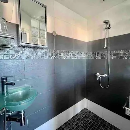 Superbe A 30m Apartment
